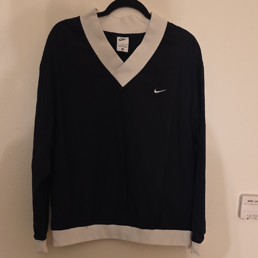 Nike Black and White V-Neck Pullover